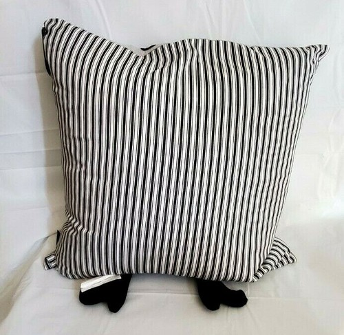 Cynthia Rowley Viral Halloween Black Witch Broom Throw Pillow 20X20 New - Picture 4 of 4