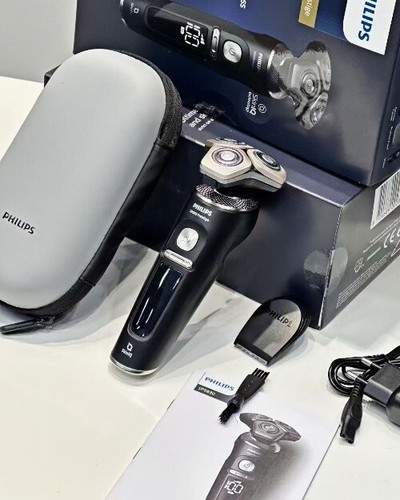 Phillips S9000 Prestige Shaver (BRAND NEW SEALED)black - Picture 7 of 8