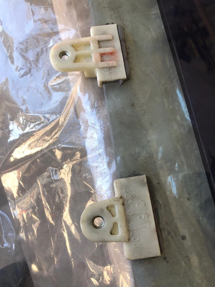 Nissan Altima GLE 1999 puerta trasera ventana de vidrio tienda lado derecho del pasajero Foto 2 de 4