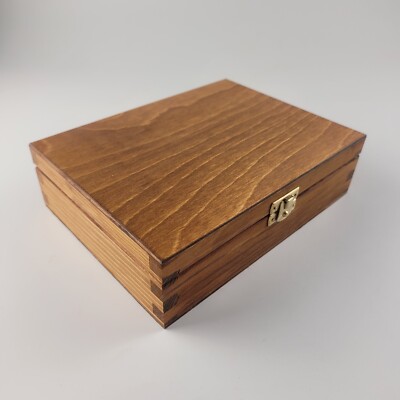 HOLZ SCHMUCKBOX 21 cm LANG, IN BRAUNER FARBE