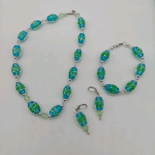 LampWork Glass Blue Floral & Plastic Beads Necklace Choker Earrings & Bracelet 