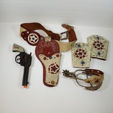 Gene Autry 1938-9 Cast Iron Toy Cap Gun with Leather Holster Cuffs Spurs Works