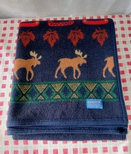 Vintage PENDLETON Wool Blanket w/Moose Maple Leaves Acorns Cabin Throw 64”x 78”