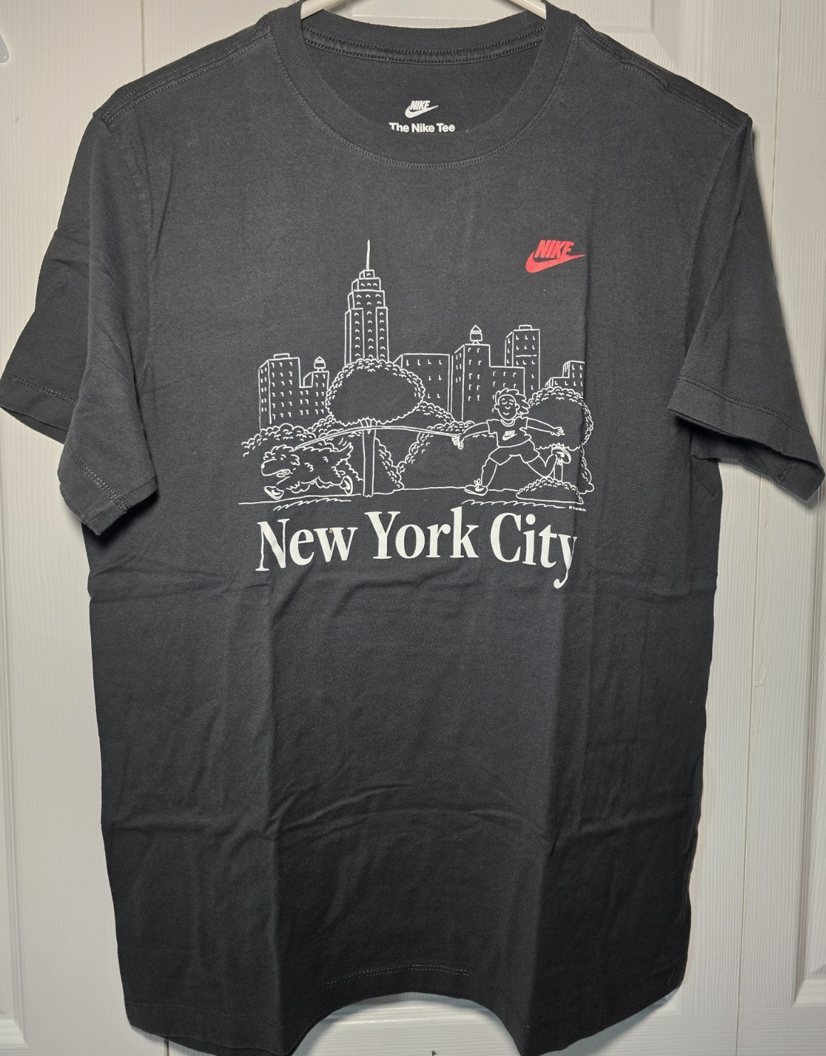 Nike The Nike Tee Men's Black New York City Graphic Logo Cotton T-Shirt M