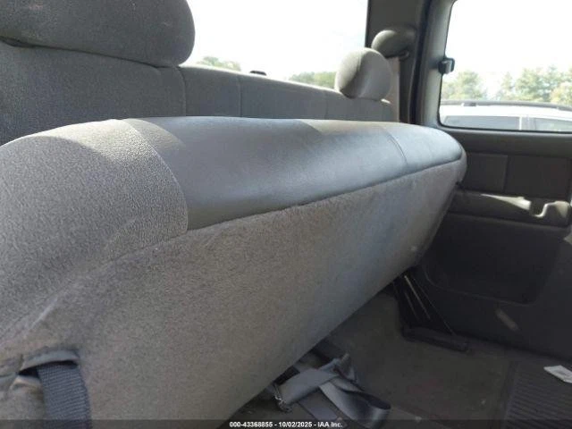 Medidor de velocímetro usado se adapta a: Chevrolet Silverado 2500 2003 camioneta clúster MPH EE. UU. Foto 3 de 4