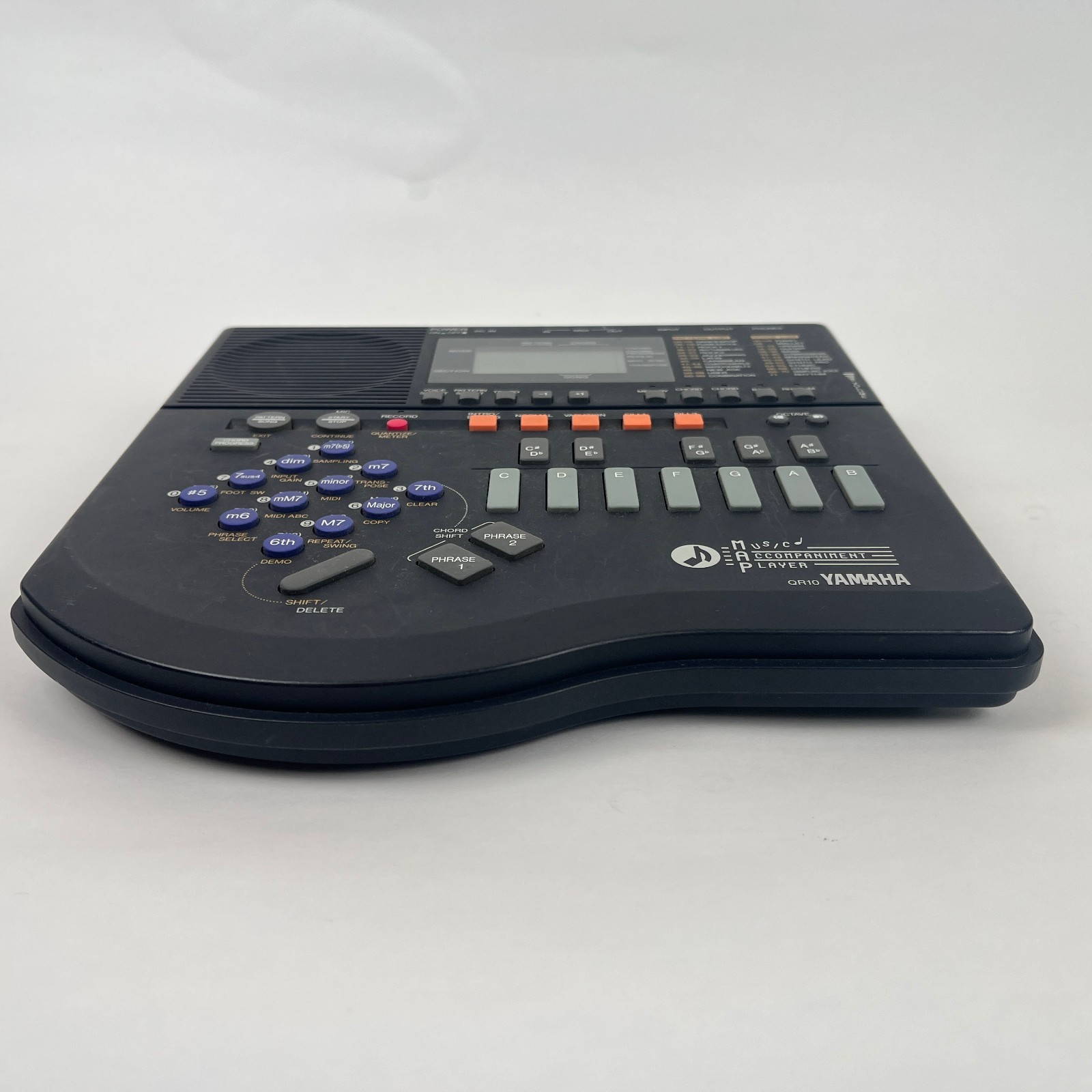 YAMAHA QR10 Portable Sequencer - Sampler Drum Machine - MADE IN JAPAN Pre-Owned