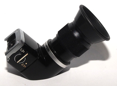 Olympus OM Winkelsucher 1.2x / 2.5x und Tasche
