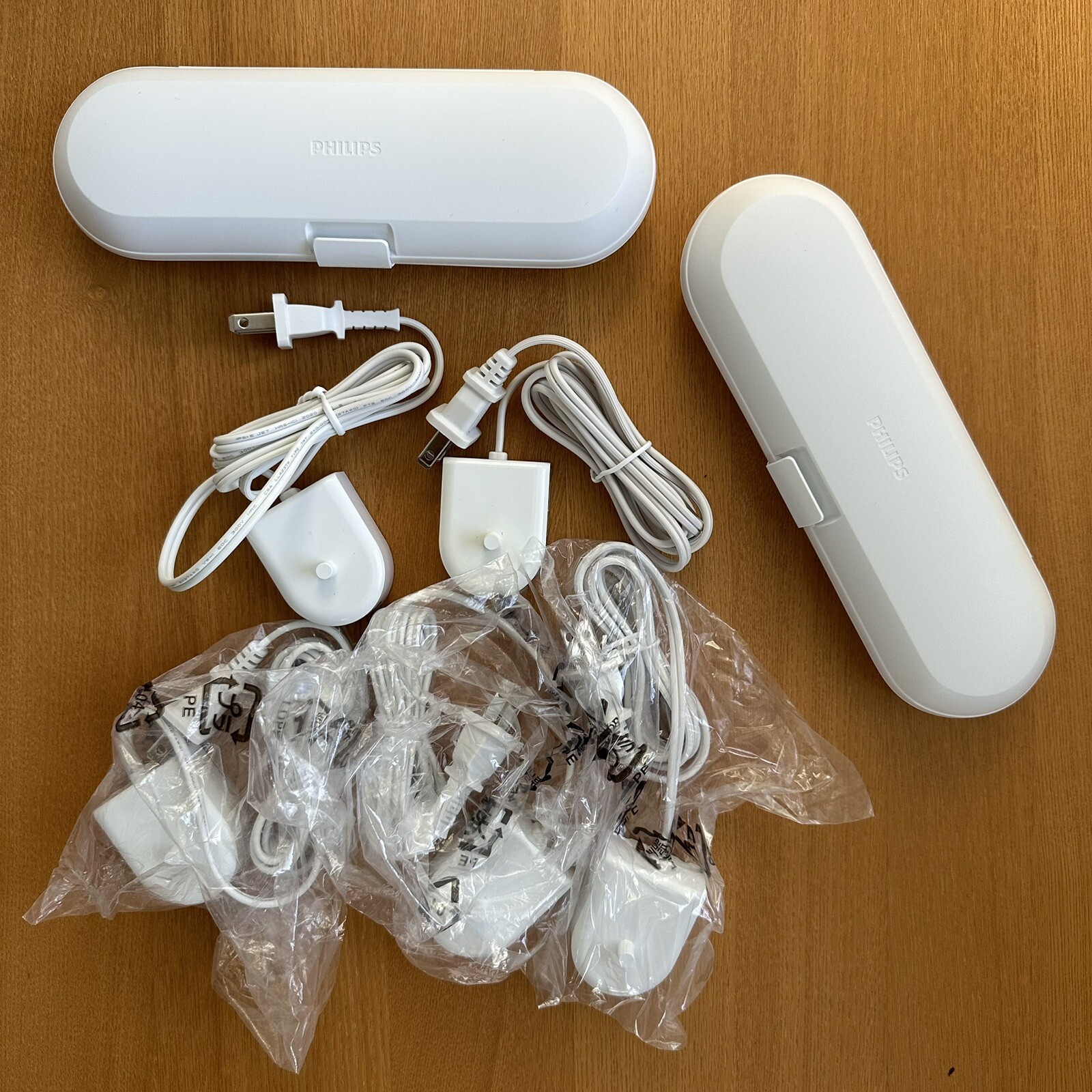 NEW 2 PHILIPS SONICARE TRAVEL CASES FOR ELECTRIC TOOTHBRUSH AND 5 CHARGERS eBay