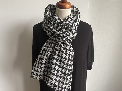 Soaked in Luxury  XL Schal Schulter Tuch Plaid Scarf Fransen Hahnentritt