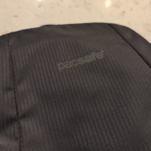 Pacsafe Backpack ECONYL® black Pacsafe Bag Excellent - Picture 2 of 18