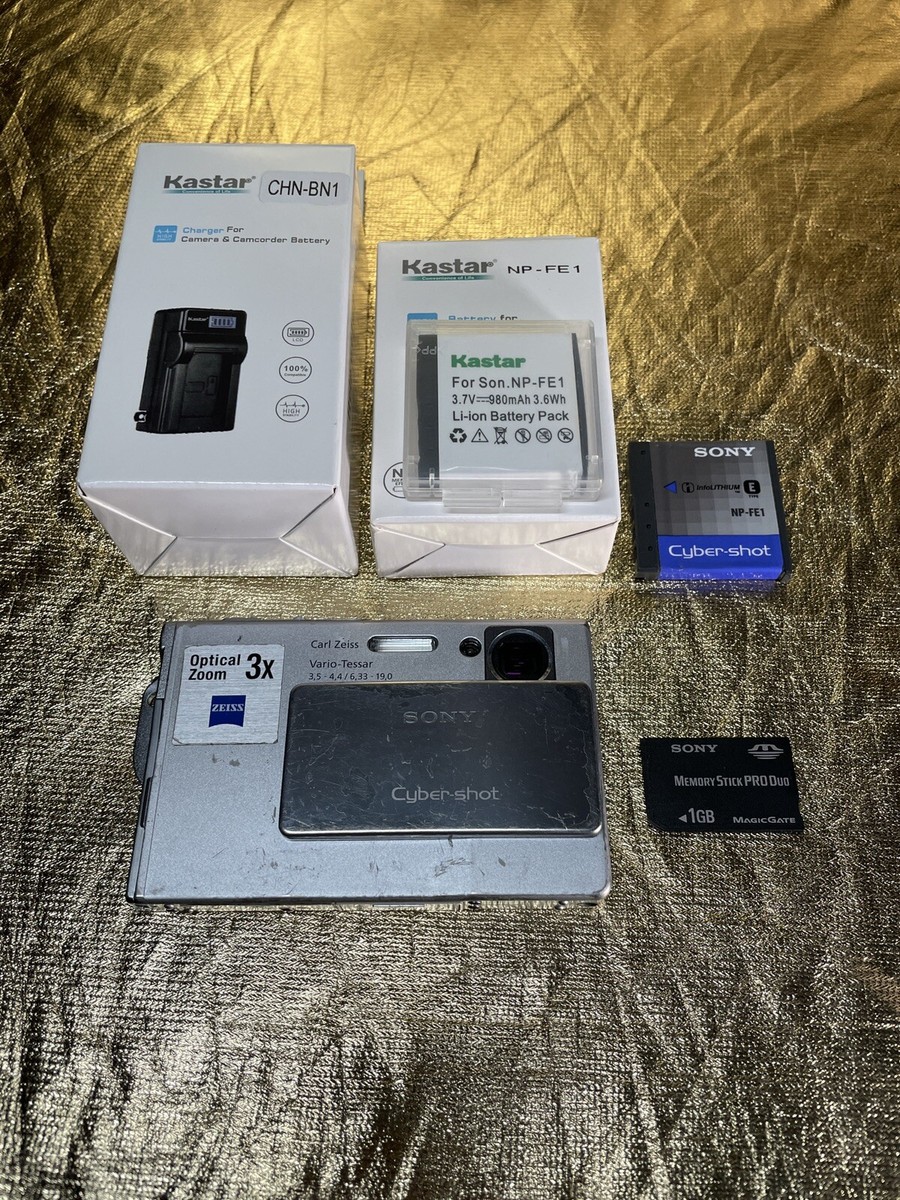 Sony Cyber-Shot DSC-T7 5.1MP Camera With Charger/Batterys Tested