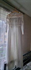TRUTH & FABLE WHITE LACE TOP LONG SLEEVE WEDDING DRESS SIZE 4/6