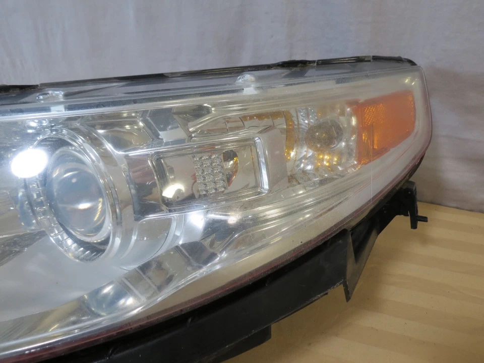 ✅ 09 10 11 12 Lincoln MKS XENON HID Complete Headlight Lamp Lens Left DRIVER OEM - Image 3 of 4