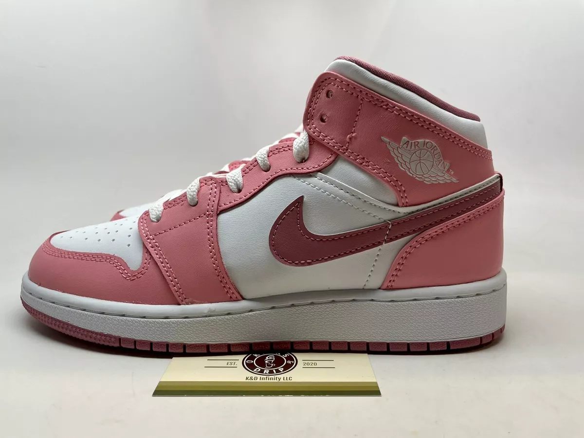 New hotsell jordan pink