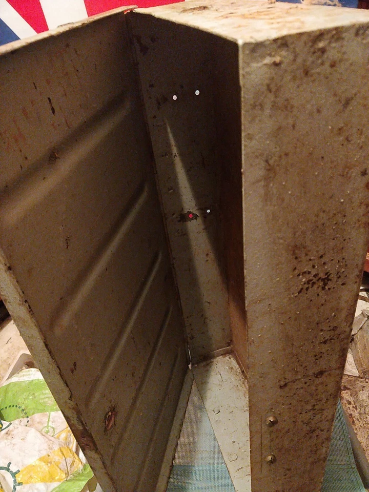 VINTAGE STRONGBOX H dever dinheiro militar, etc placa de armadura?/SEM CHUB trava RESTAURÁVEL - Imagem 4 de 4