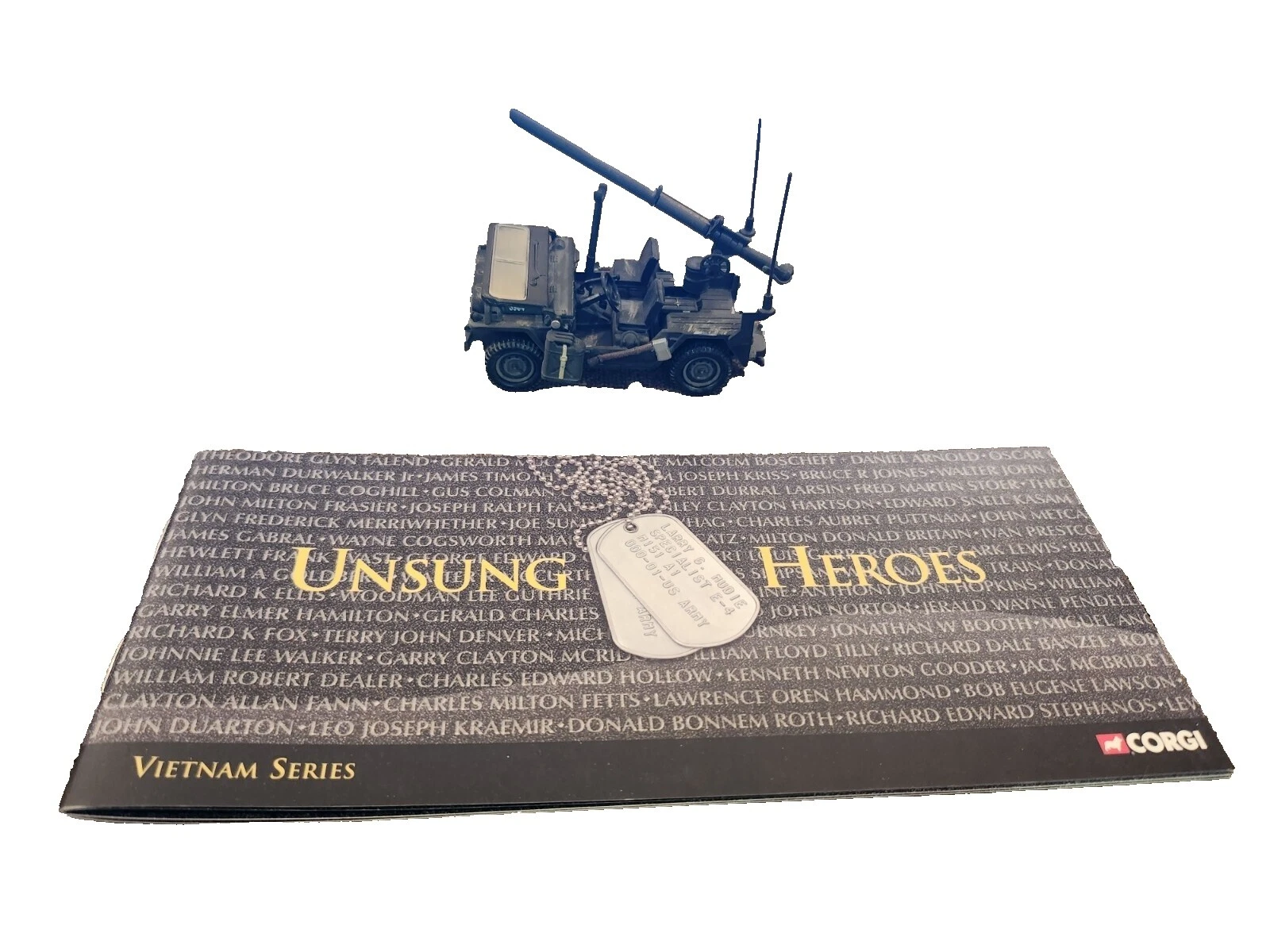 Corgi Jeep 1:43 Diecast & Toy Vehicles