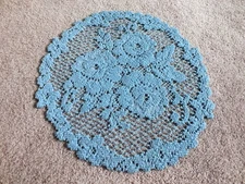 Collectible Beautiful Heritage Lace Doily Table Linen Medium Blue Floral 11"