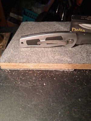 Delta Lockback Folding Knife with Textured Handle