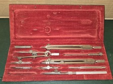 Ancienne boîte de compas " 566 "