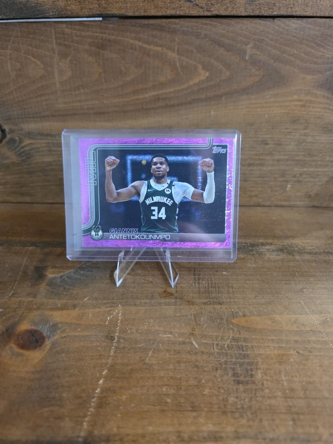 2025-26 Topps Basketball Giannis Antetokounmpo #54 Purple Rainbow /250