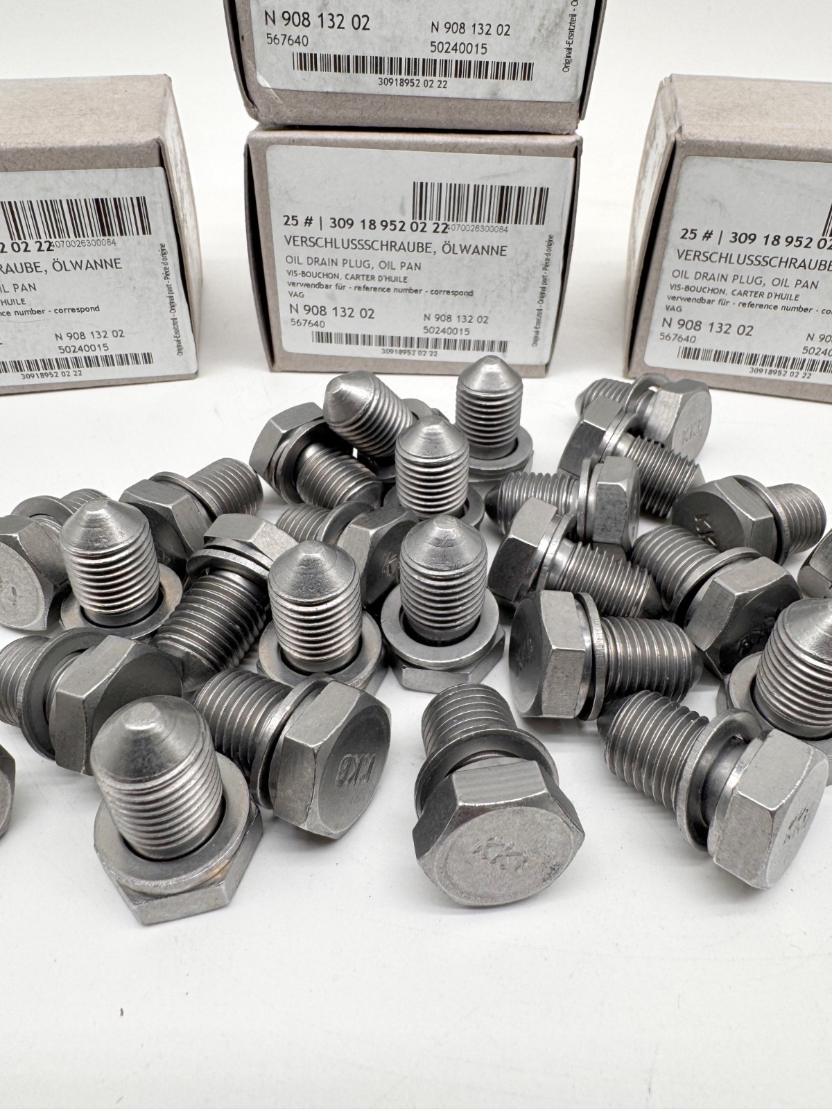 100x plug drain plug oil screw M14 x 1.5 mm for VAG N90813202