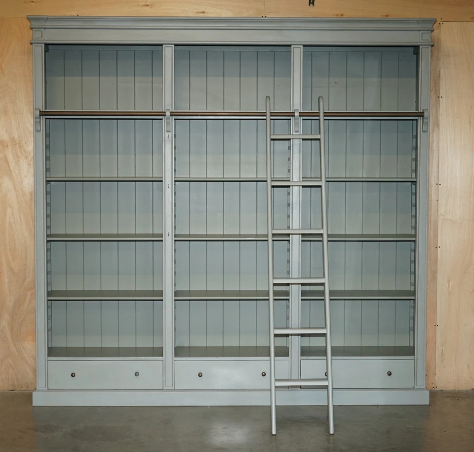 LIBRERÍA BIBLIOTECA PINTADA PAÍS FRANCÉS TOTALMENTE DESMONTABLE CON ESCALERA Y RIEL Foto 2 de 4