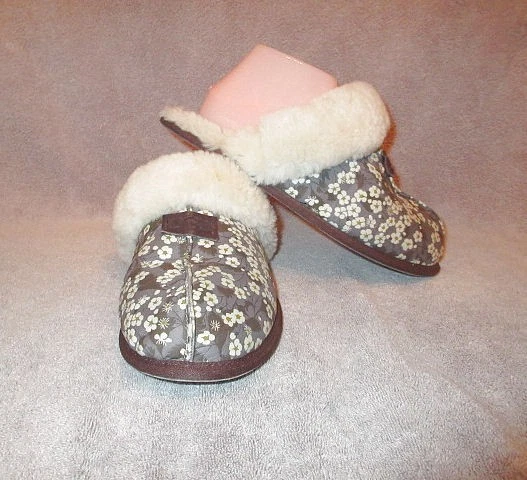 Pantofole UGG donna scuffette collo montone taglia 9 foderate lana slip on slide