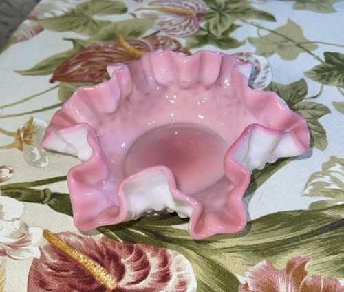Lovely VTG Hobnail Pink & White Fenton Glass Ruffled Rim 6” Bowl Mid Century