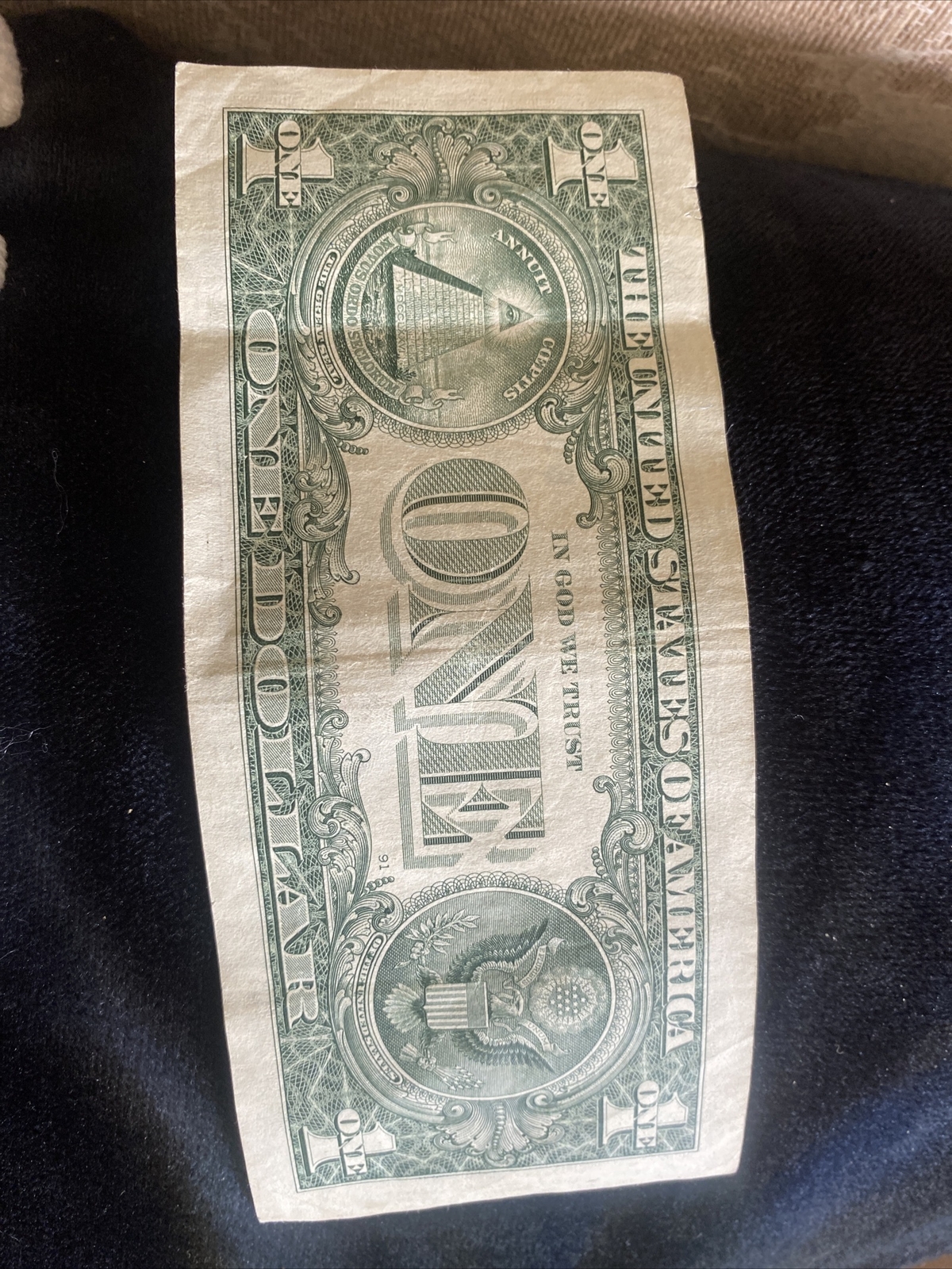 [Letter3 5] One Dollar Bill With Star - pu7fyhh