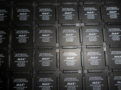 EPM7256AFC256-10 256 Cells 93.5 MHz 3.3V 256 Pin FBGA Altera (1 per lot)