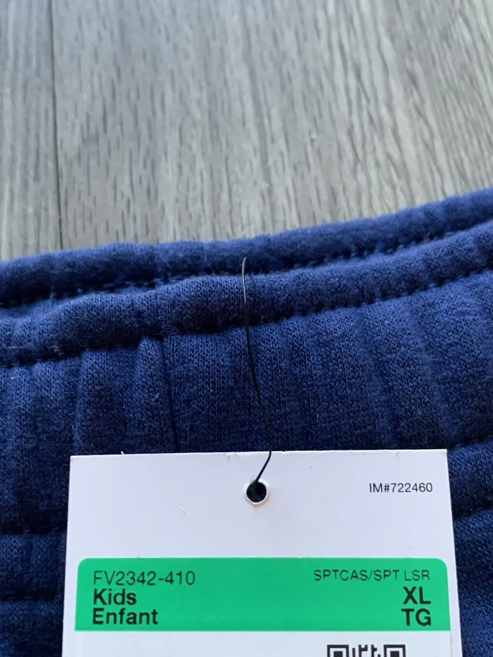 BNWT Nike Air Boys Navy Blue Fleece Cargo Jogger Pants Size XL (X Large) - Image 3 of 4