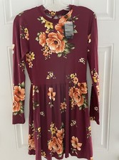 NWT Forever 21 Womens Dress Size M Burgundy/Rust Floral Open Back Long Sleeve