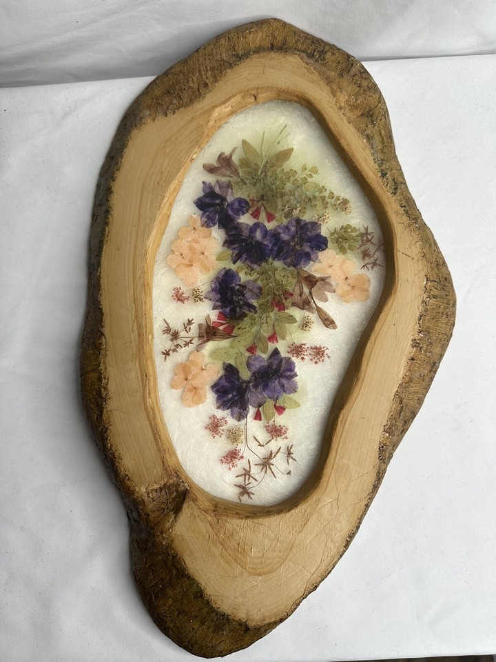 Resin Wild Flower Wall Decor Plaque Wooden Frame Made Sri Lanka Wall