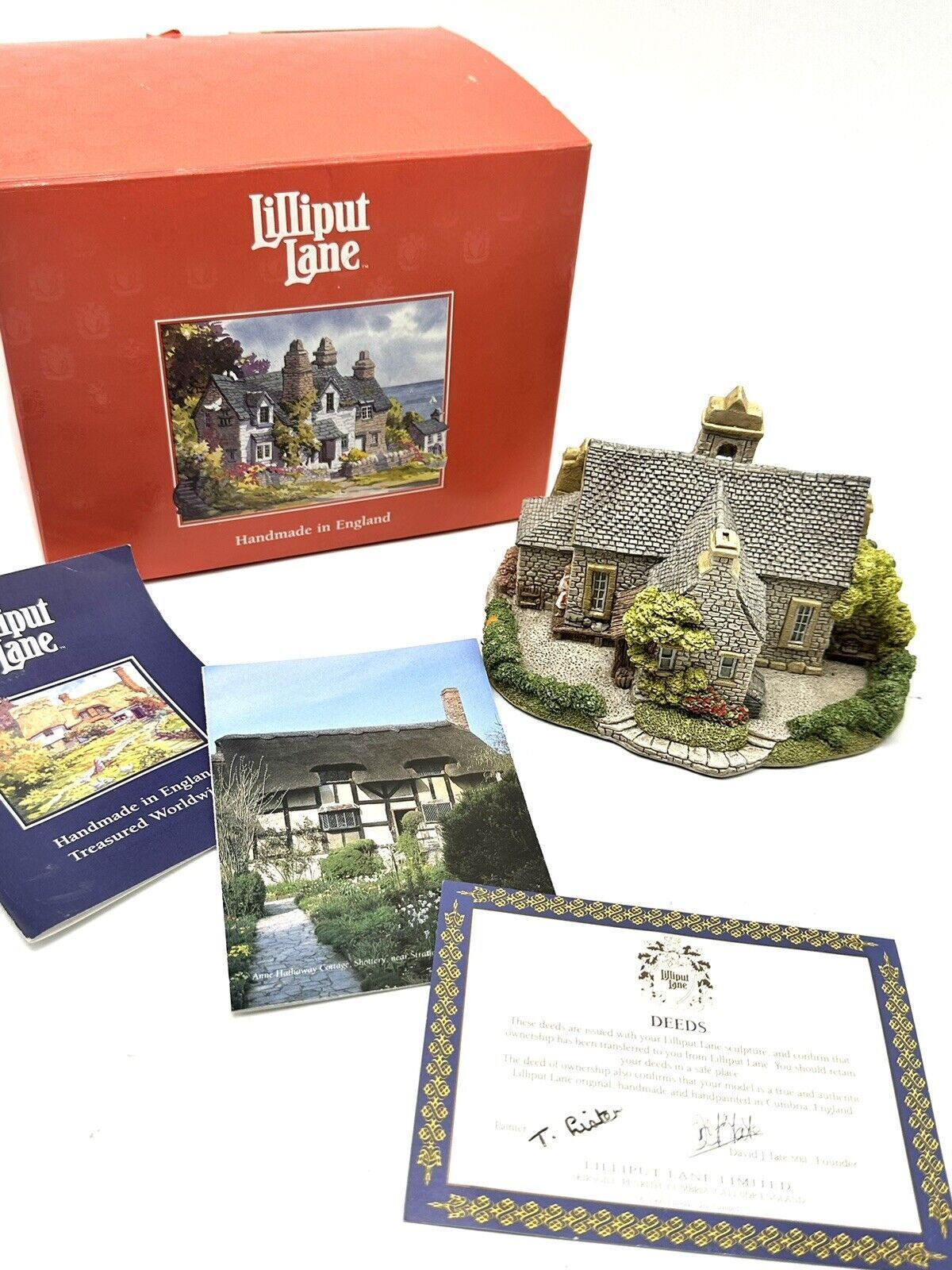 Lilliput Lane - Village School Lilliput Lane - Village School