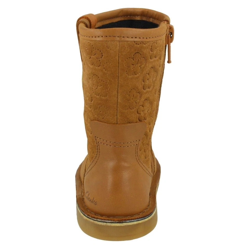 NUEVAS EN CAJA Botas Clarks Niños Pequeños COMET POP Cuero Bronceado/Gamuza Foto 3 de 4