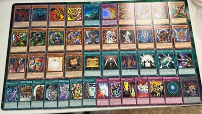 Yugioh! 44-Card Yugi's Legendary Decks 2 LDK2 Egyptian God +