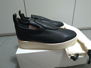 celine pull on sneaker
