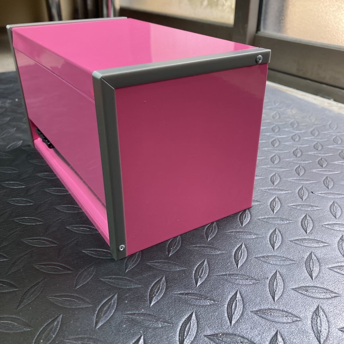 SNAP ON snap-on Miniature Micro Tool Box Top Chest Pink -New
