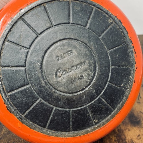 Vintage Casron cast iron Japanese pot Sauce Pan Wooden Handle Orange Volcanic 2L - Picture 6 of 8