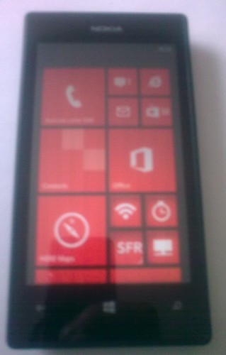 Bon plan SFR : Le Nokia Lumia 520 avec un forfait mobile Carré 2h
