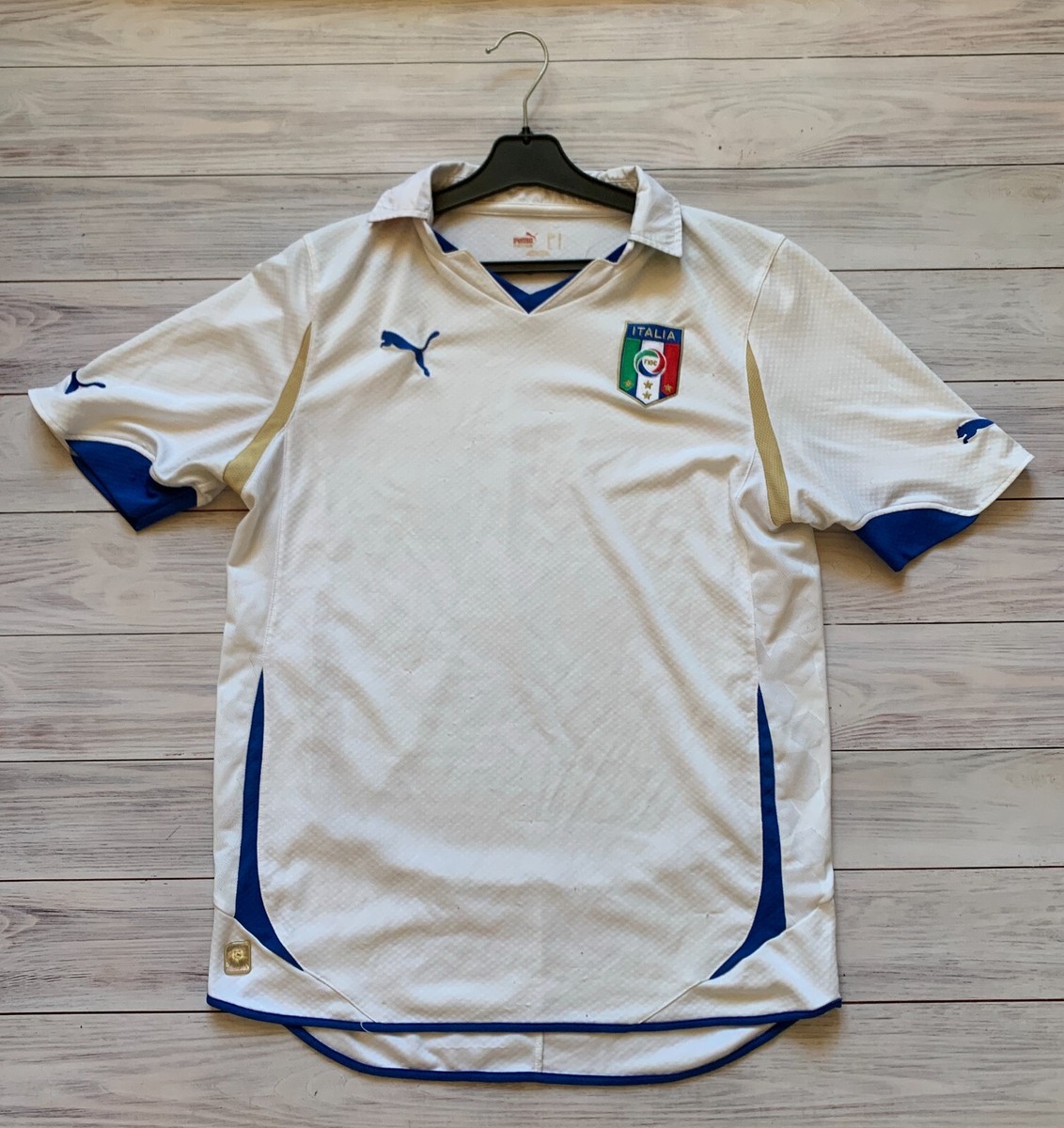 Italy 2010 2011 Away football shirt jersey Puma size M