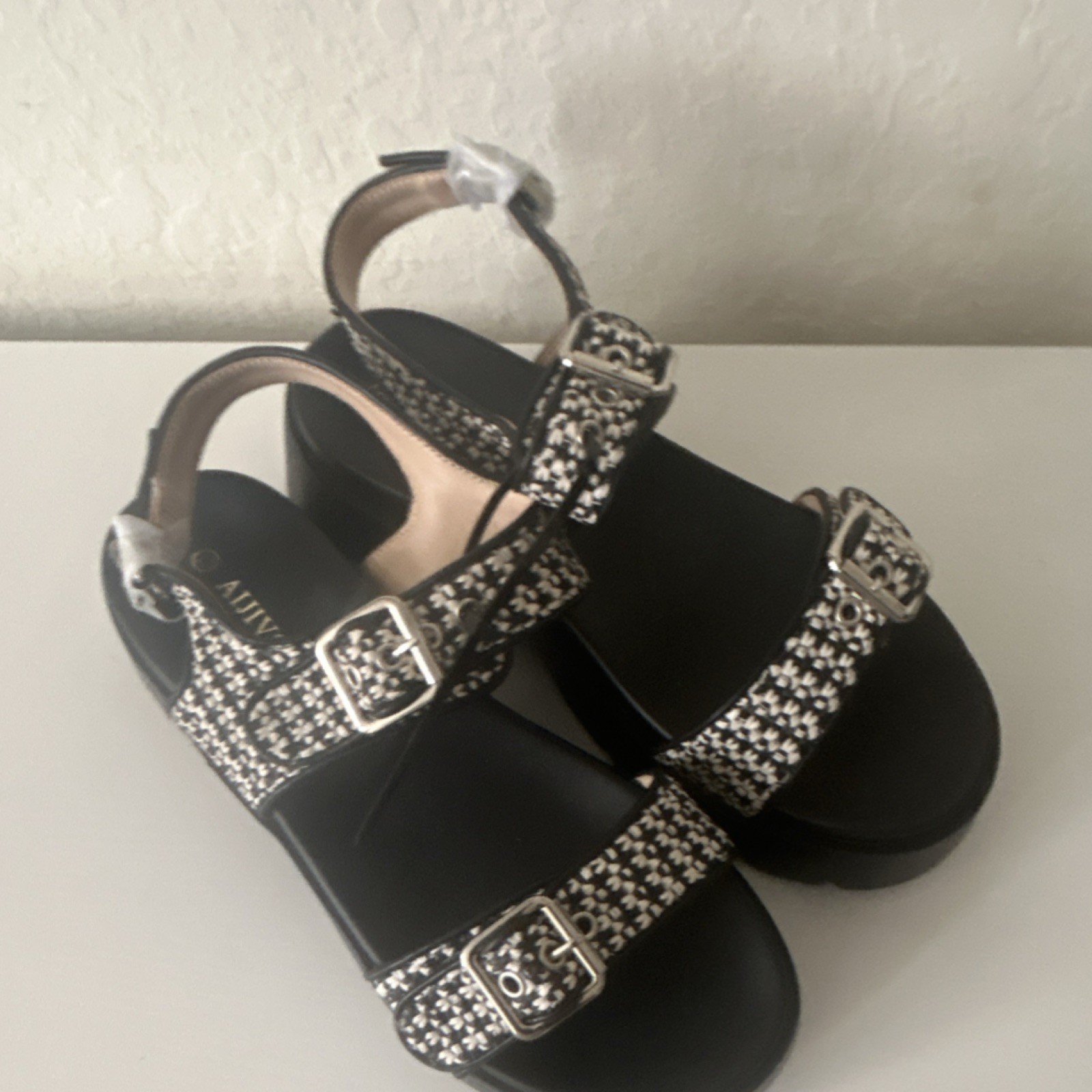 AIMYOU Black White Geometric Patterned Buckle Str… - image 5