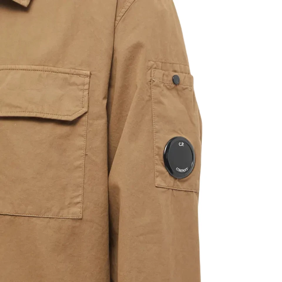 Sobrecamiseta gabardina con cremallera de CP Company Foto 3 de 4