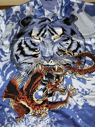 TRAILER PARK BOYS STYLE RICKY ANIME MANGA VTG BUTTON UP SHIRT AOP DRAGON TIGER - Afbeelding 10 van 14