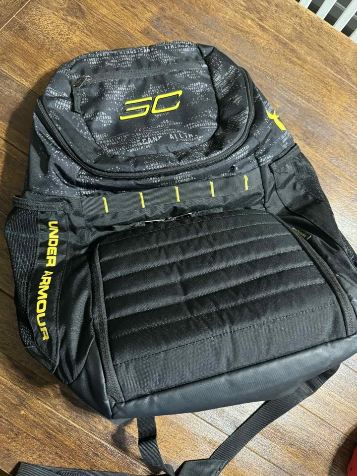 UNDER ARMOUR Backpack Steph Curry SC30 Black Yellow Basketball Sports School Bag - Image 3 of 4