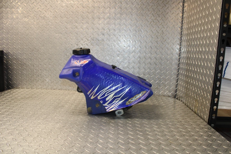 98 / 02 Yamaha Yz426 / YZ426F  / YZ400 Fuel Gas Tank Cap Petcock Set - Image 3 of 4