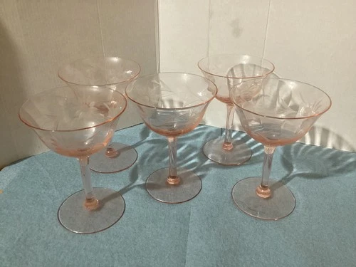 PINK DEPRESSION GLASS CHAMPAGNE / SHEBERT (2) ETCHED FLORAL HT 5 ¼ “ set of 5