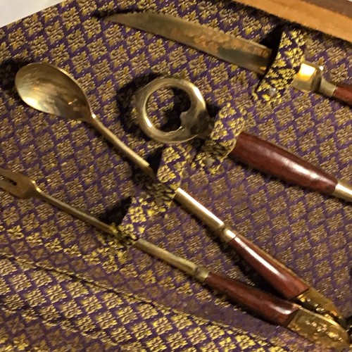 SET BAR VINTAGE IN OTTONE E LEGNO IN SCATOLA DI LEGNO MASSELLO FODERATA - Foto 17 di 23