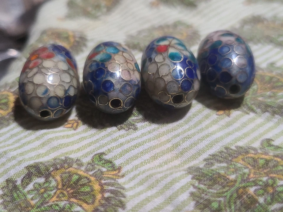 Vintage Large Oval Cloisonne Beads Blue  White, Coral Flowers - Image 4 of 4