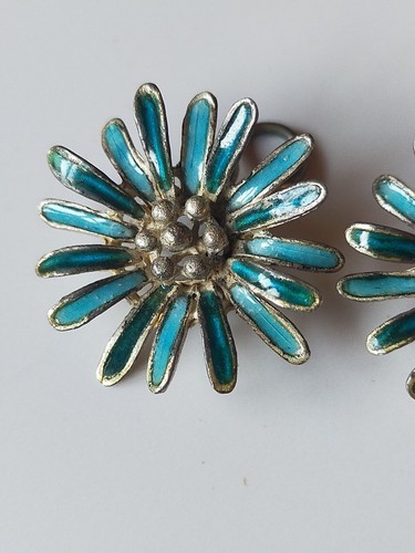 ORECCHINI A CLIPS VINTAGE FIORE MARGHERITA Azzurro/Turchese - Foto 3 di 5